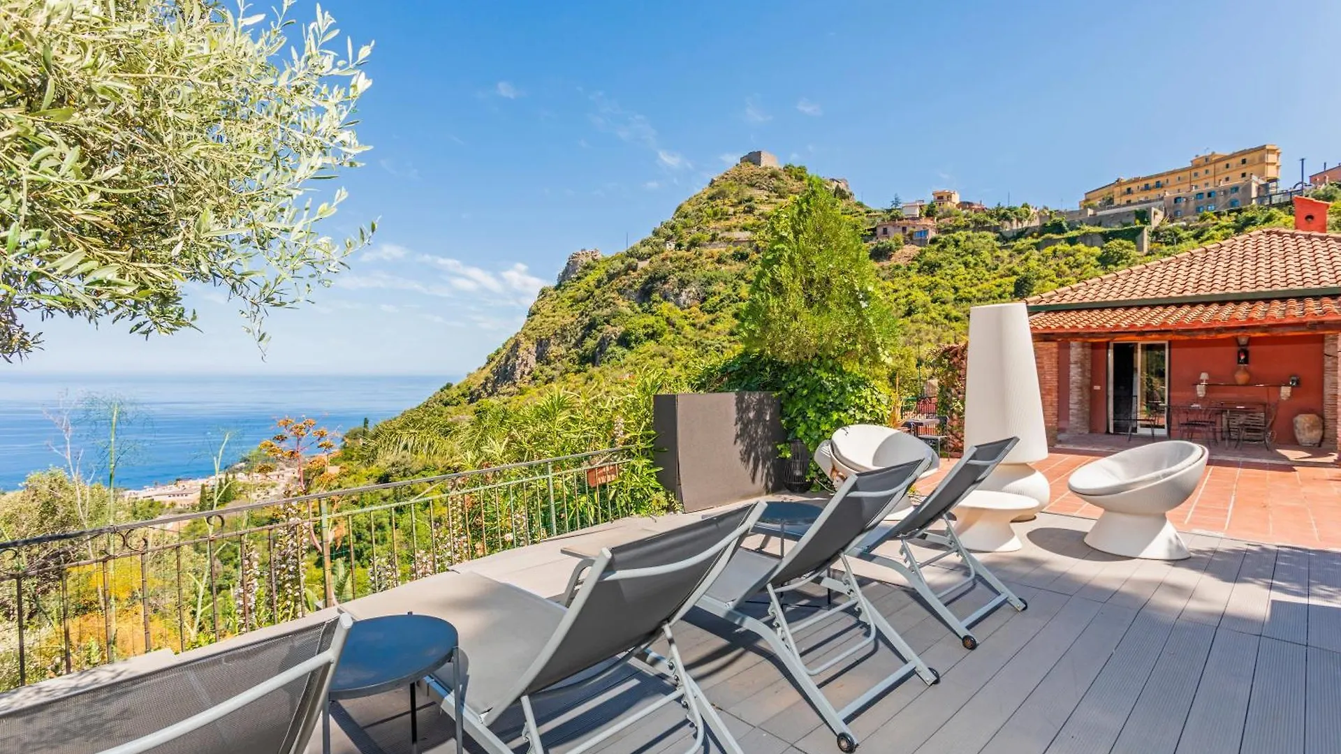 Storica Villa Taormina Itálie